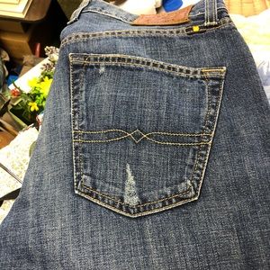 Lucky Brand 221 Original Boot Cut Distressed Washed Denim Jeans 30 x 32